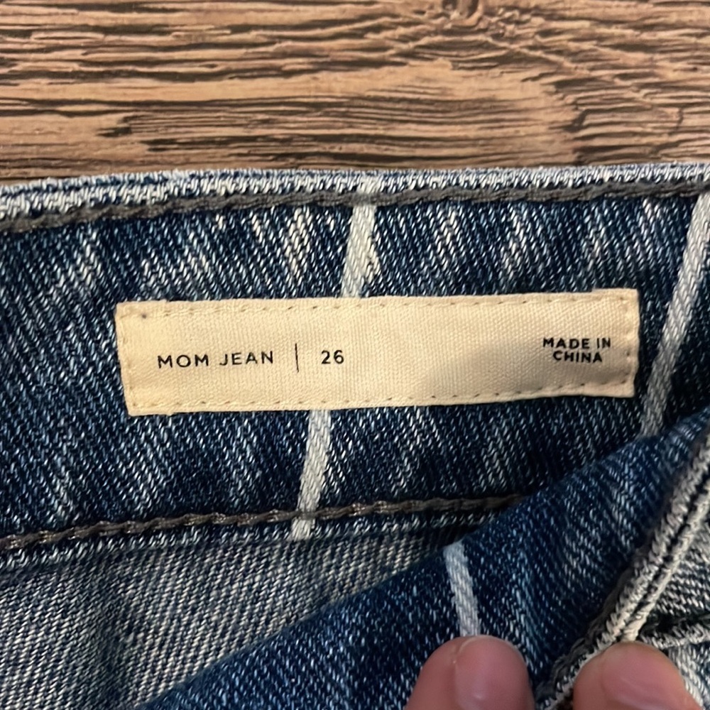 Pac Sun size 26 mom jeans - Picture 7 of 7